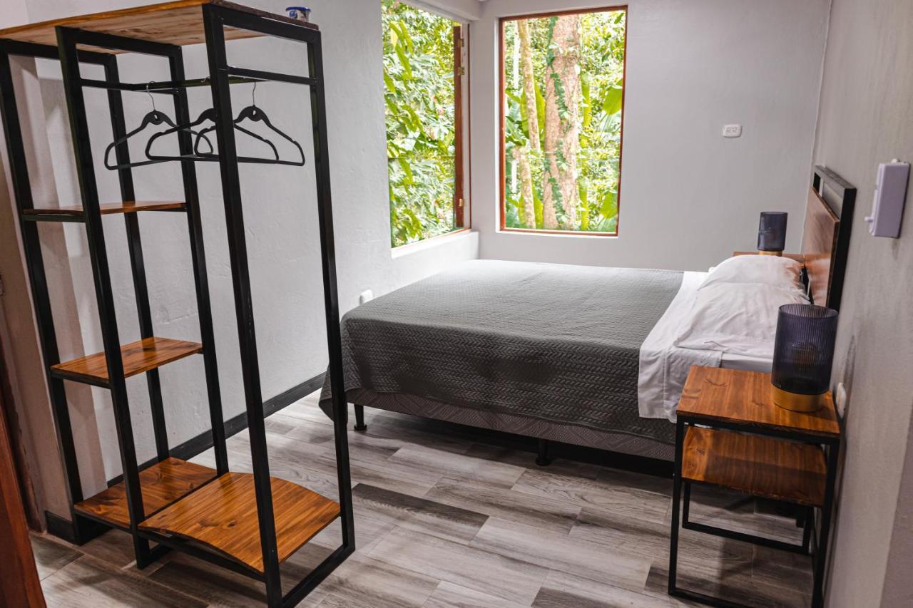 Hotel Boutique The Green Jungle House Puerto Viejo de Talamanca Экстерьер фото