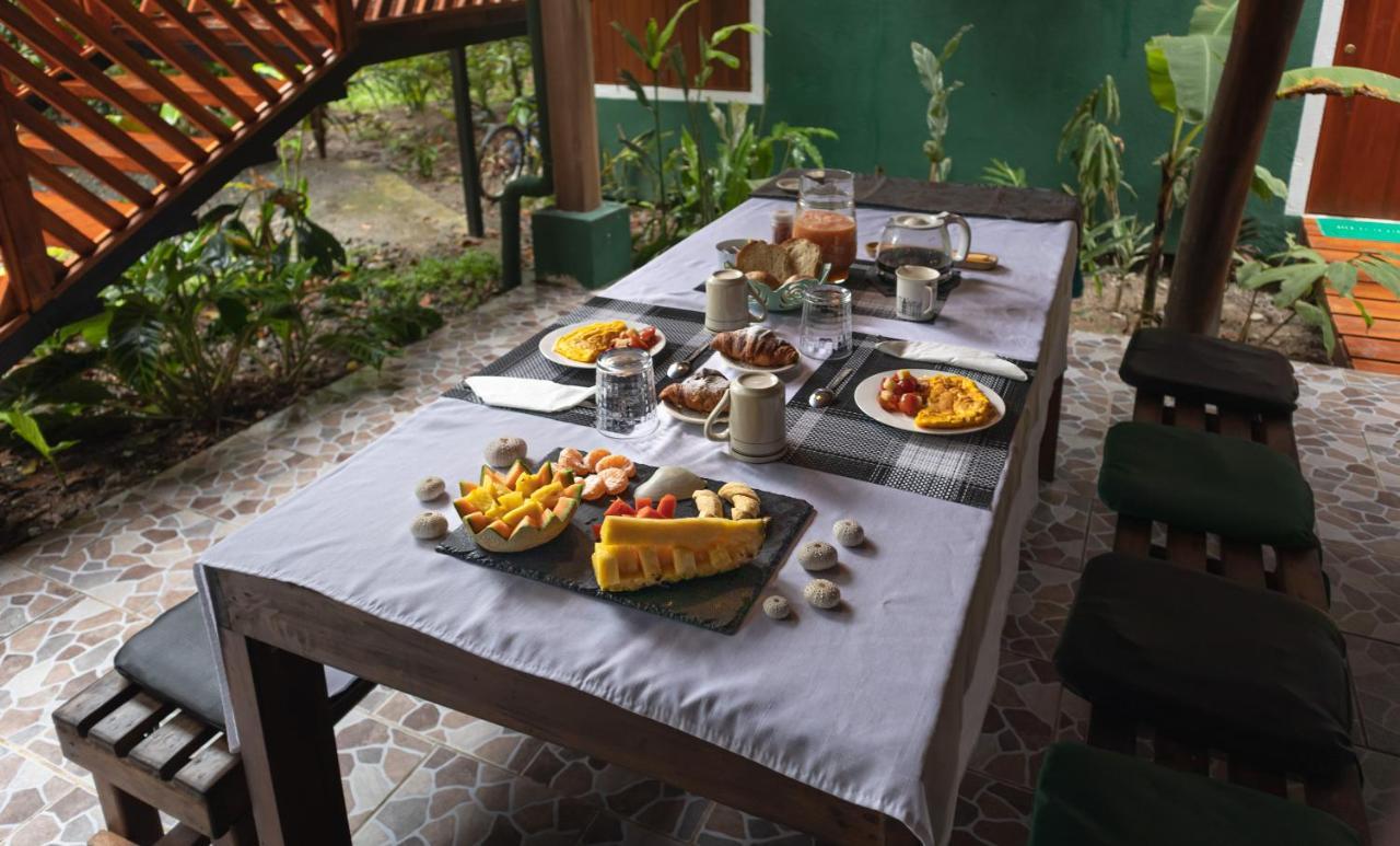 Hotel Boutique The Green Jungle House Puerto Viejo de Talamanca Экстерьер фото