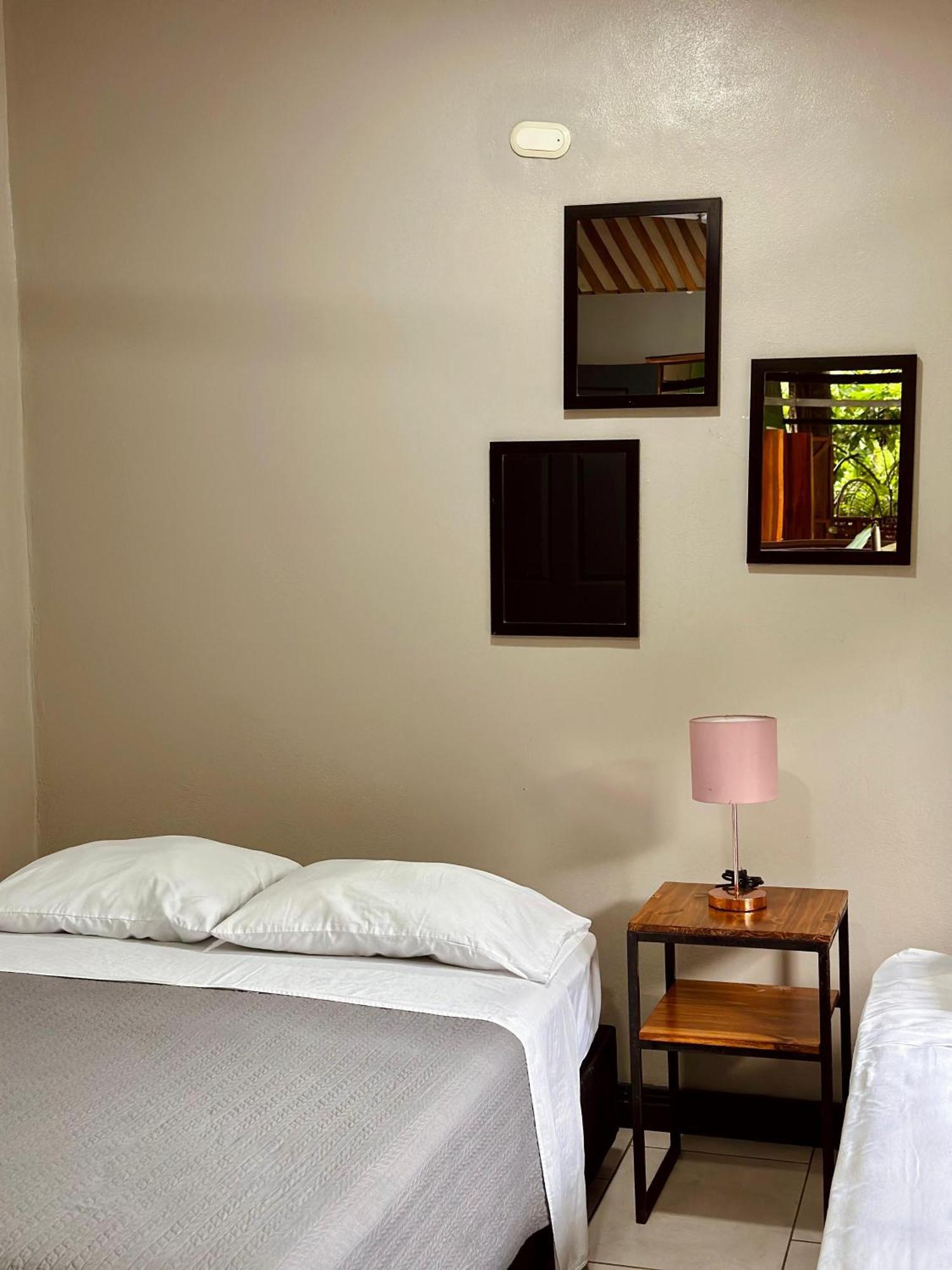 Hotel Boutique The Green Jungle House Puerto Viejo de Talamanca Экстерьер фото